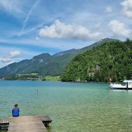 Апартаменты Cow Royal Штробль